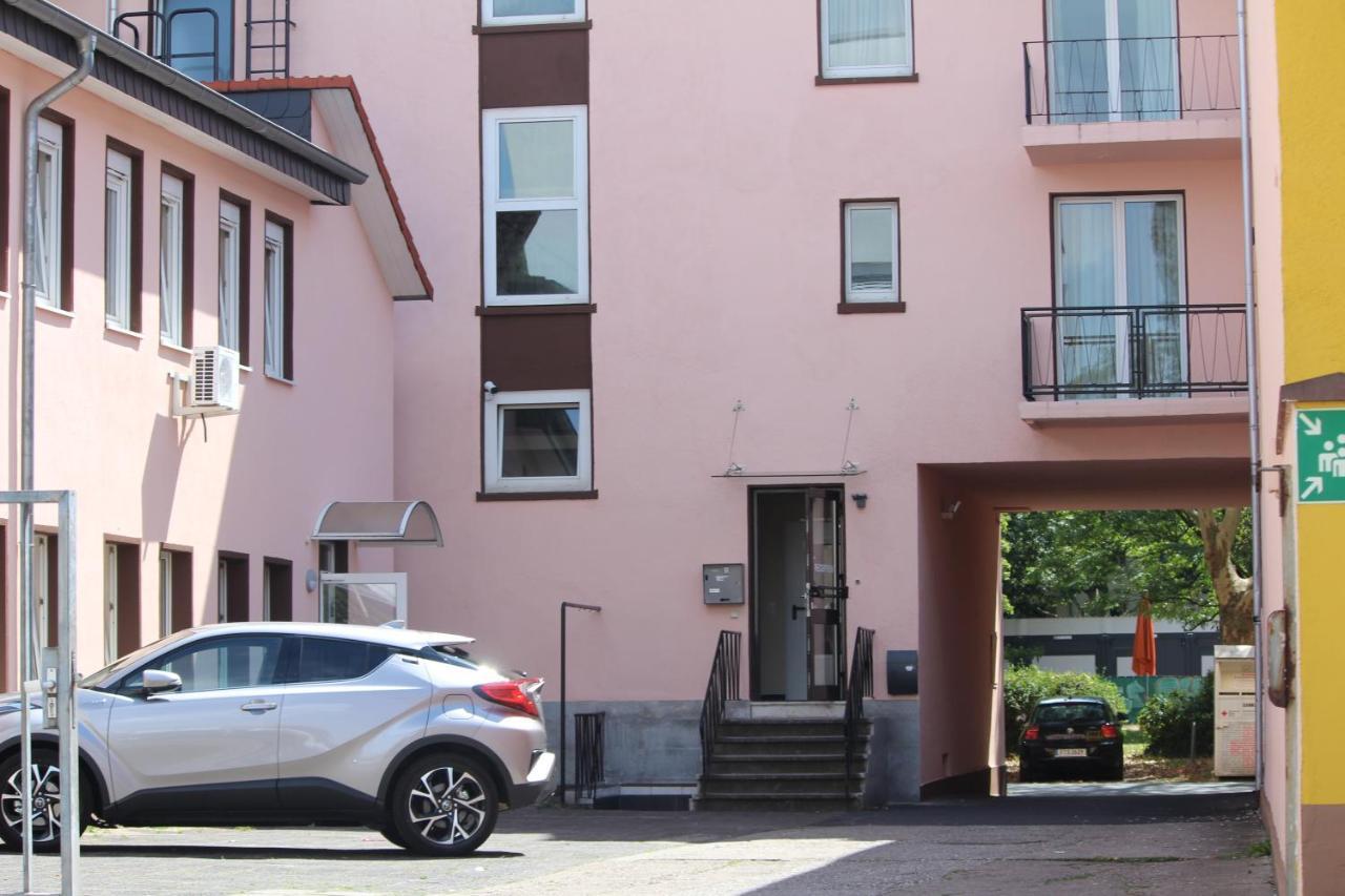 Hotel Am Kurfuerstenplatz - Messe Frankfurt pe Main Exterior foto
